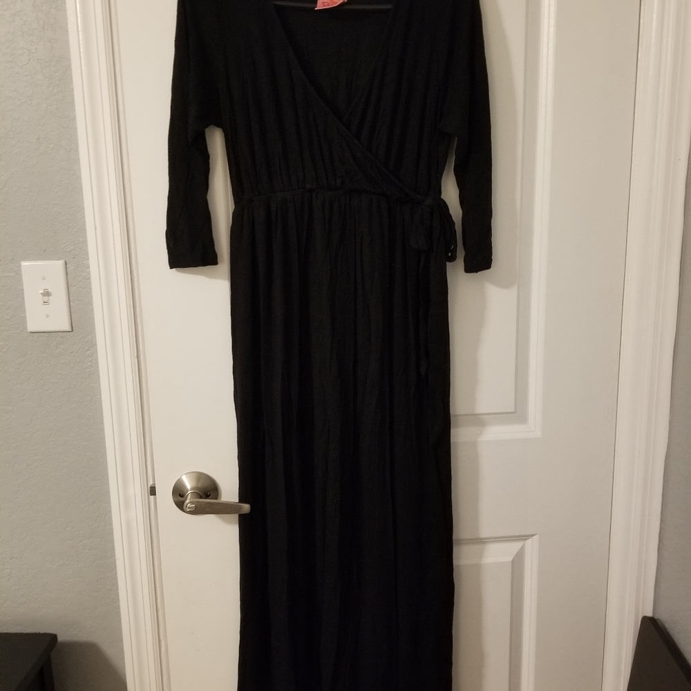 Maternity wrap style dress